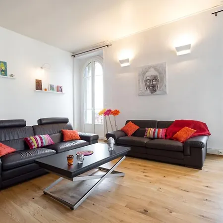 Etats Unis 892 - Spacious Flat On Sea Front W/Ac Nice Exterior photo